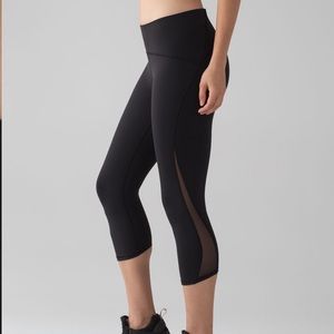 Train Times Crop (17")